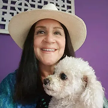 Lynda Moore