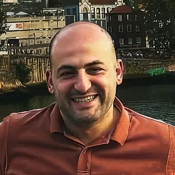 Nikoloz Kolbaia