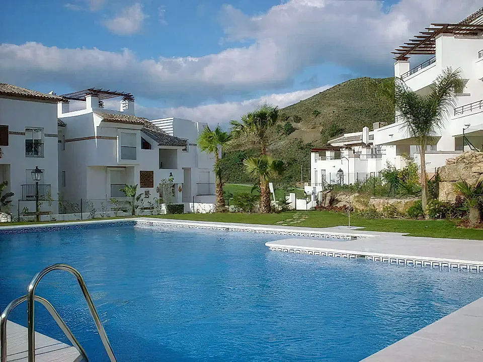 Luxury 3 Bed Apartment for Rent in Andalucia, Spain
