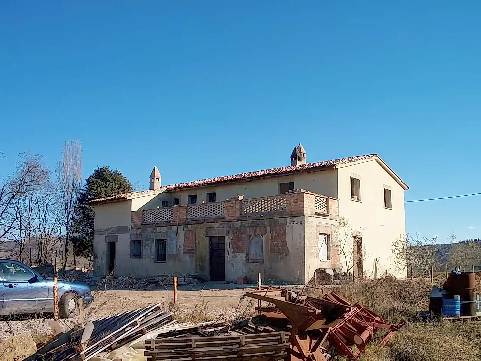 Villa for Sale in Perugia, Italy