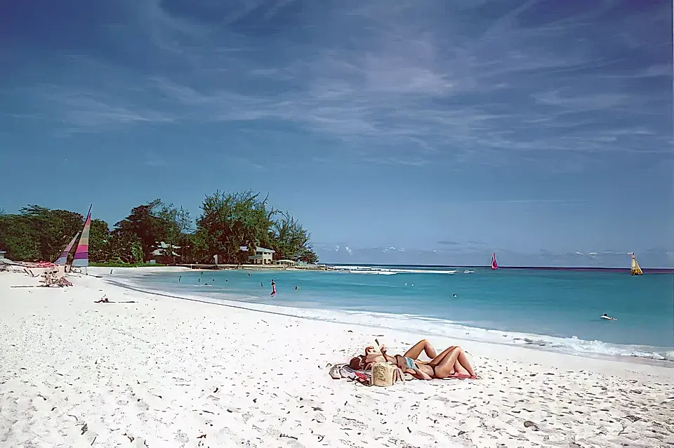 Bed and Breakfast for Rent in Wrence Gap, Worthing, Barbados