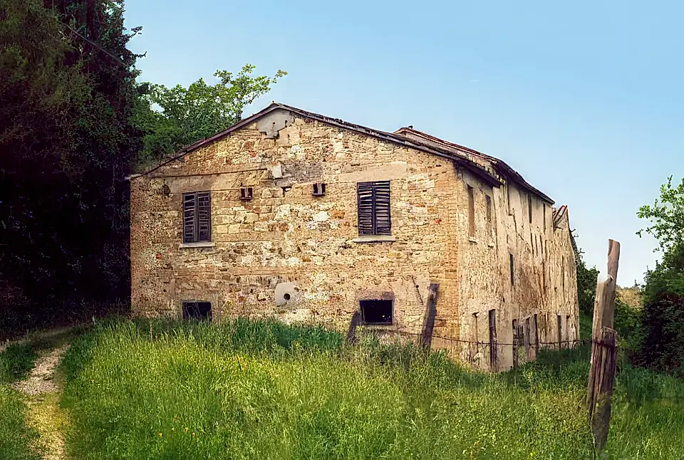 Triplex for Sale in Italy
