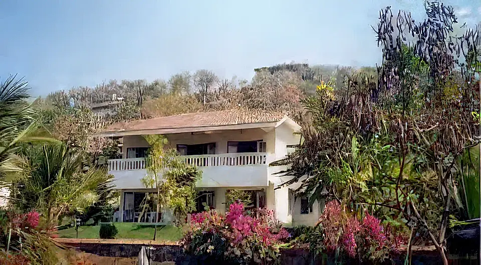 Home for Sale in Mumbai/Maharashtra, India