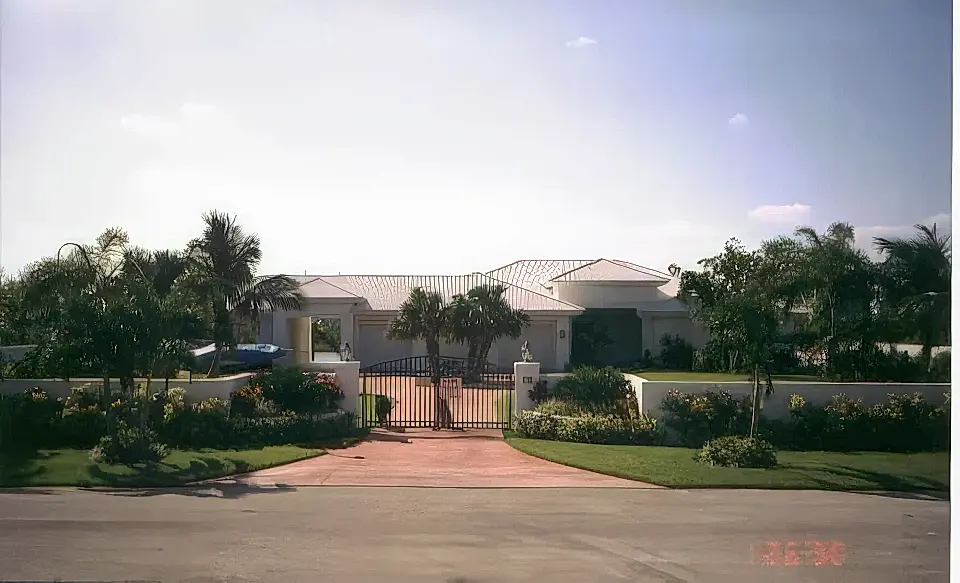 Home for Sale in Freeport, Bahamas