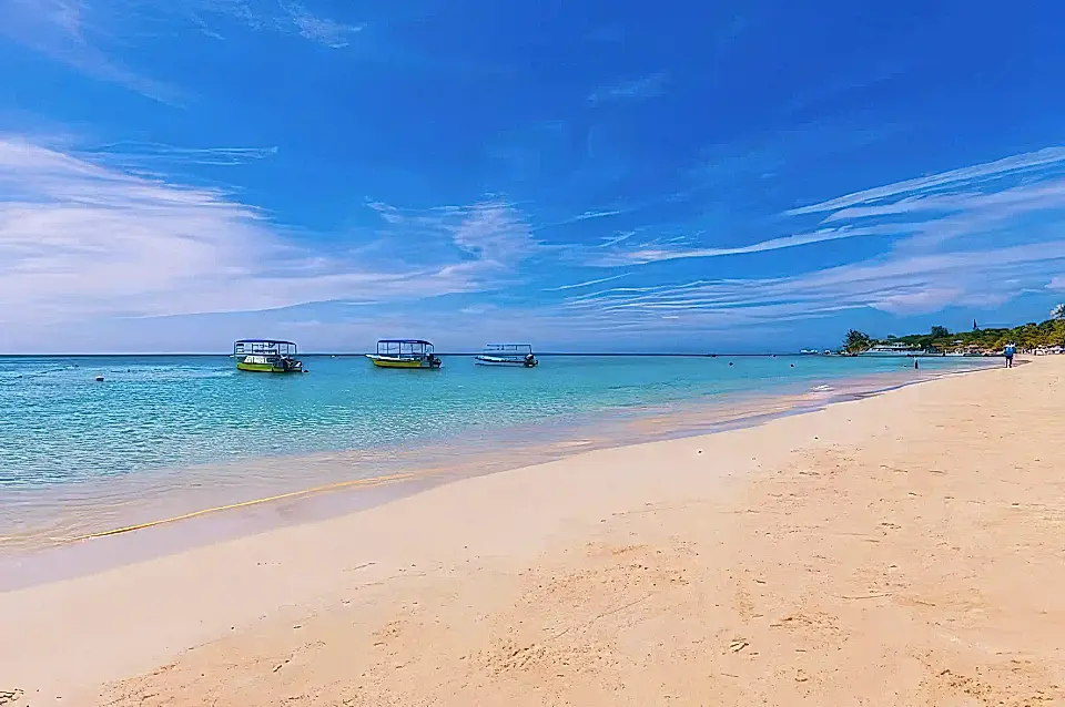 Resort for Sale in Roatan, Bay Islands, Honduras