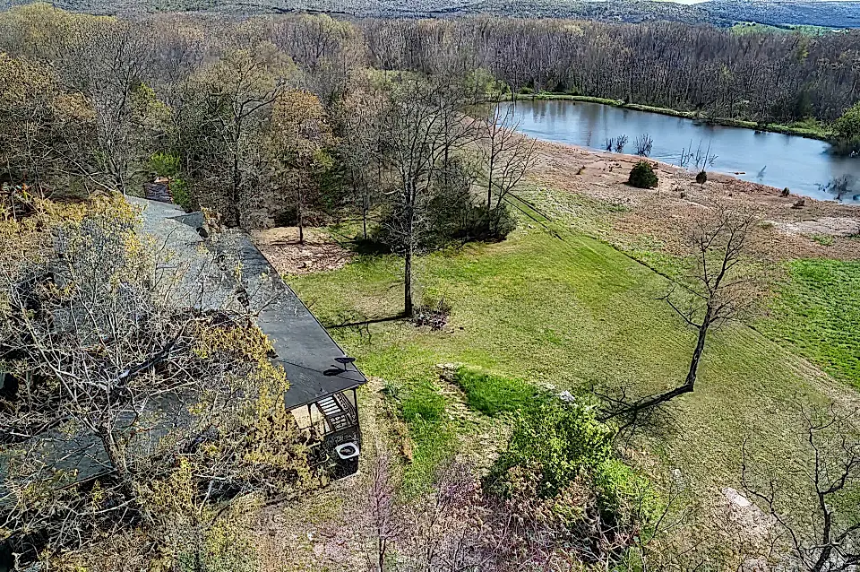 Home for Sale in Oldfield, Missouri, USA