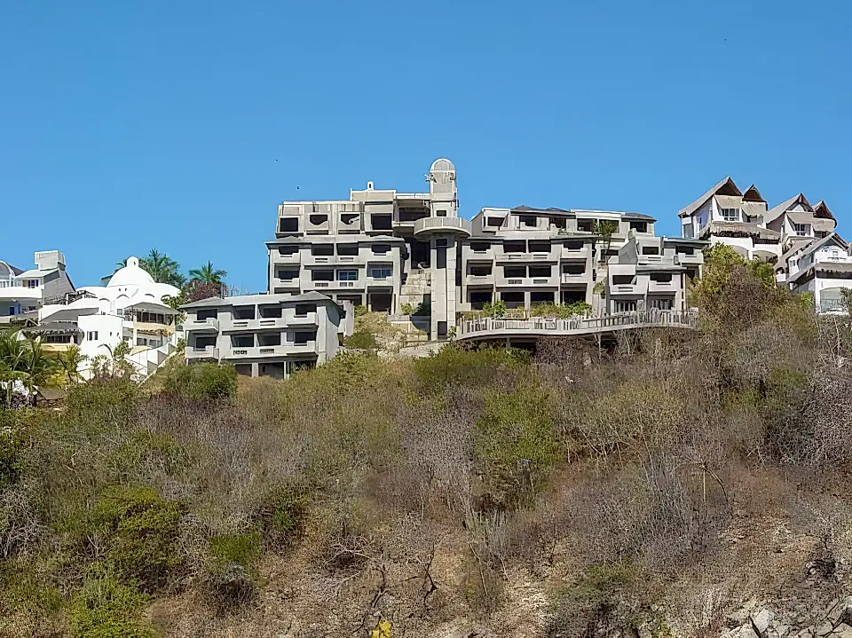 Hotel for Sale in Punta Santa Cruz, Oaxaca, Mexico