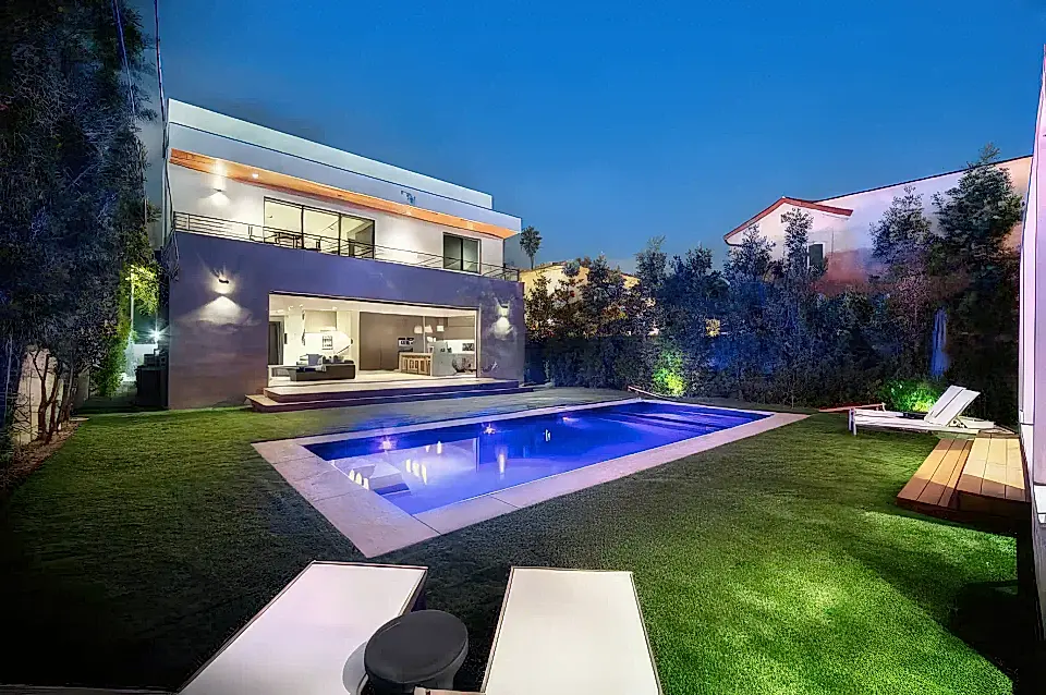 Villa for Rent in Hollywood, California, USA