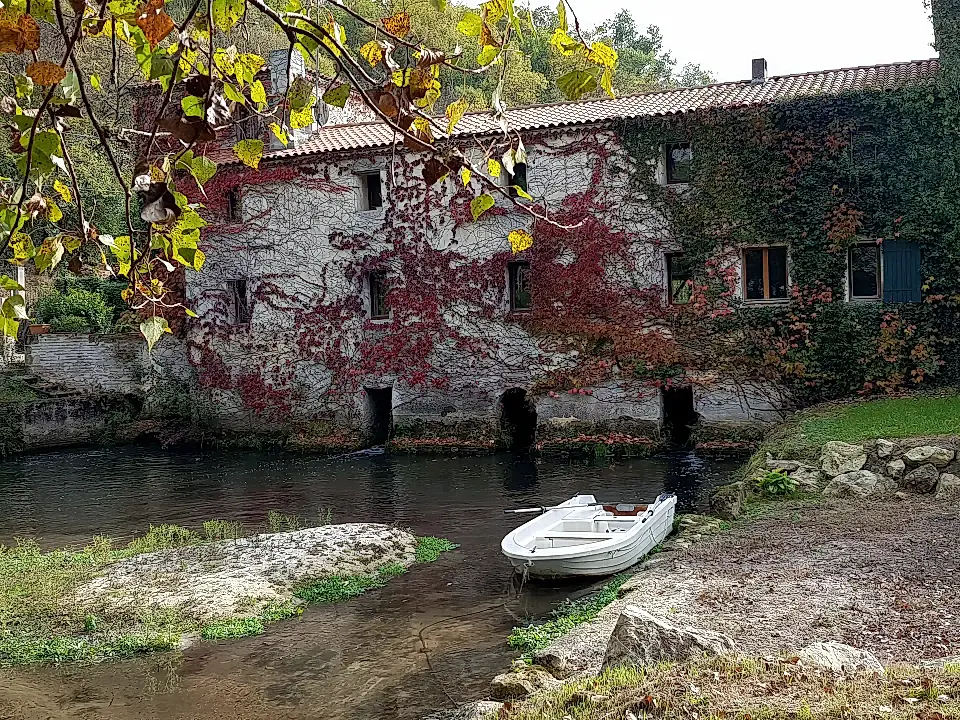 Hotel for Sale in Marmande, Lot Est Garonne, France