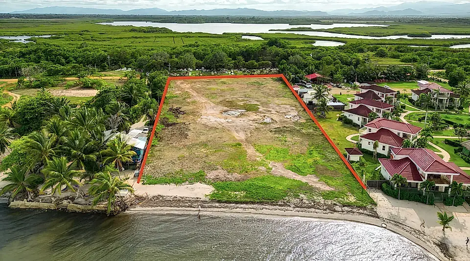 Lots/Land for Sale in Belize Viviun