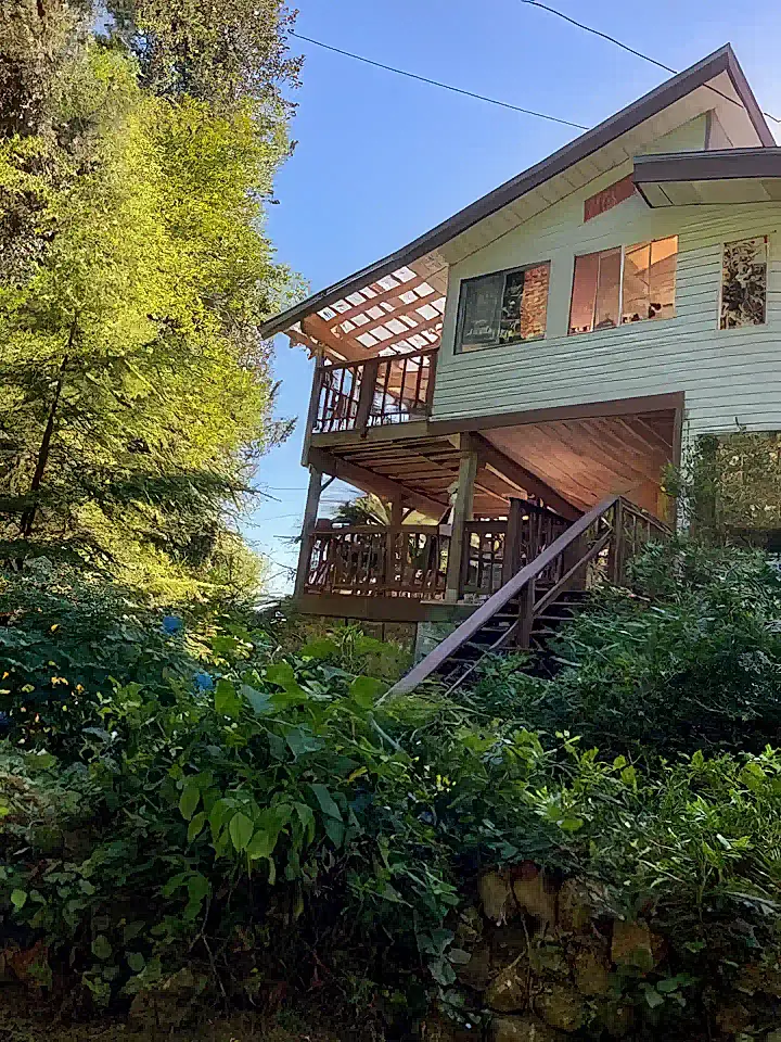 Beach House for Sale in North Vancouver, British Columbia, Canada