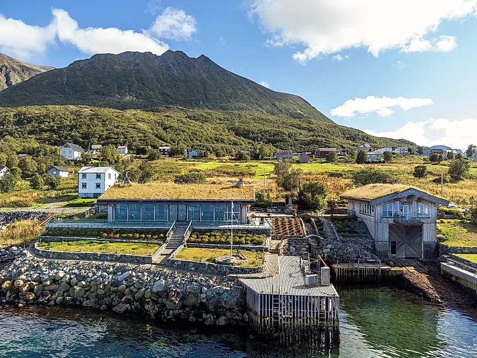 Vacation Home for Sale in Grotavaer, Norway