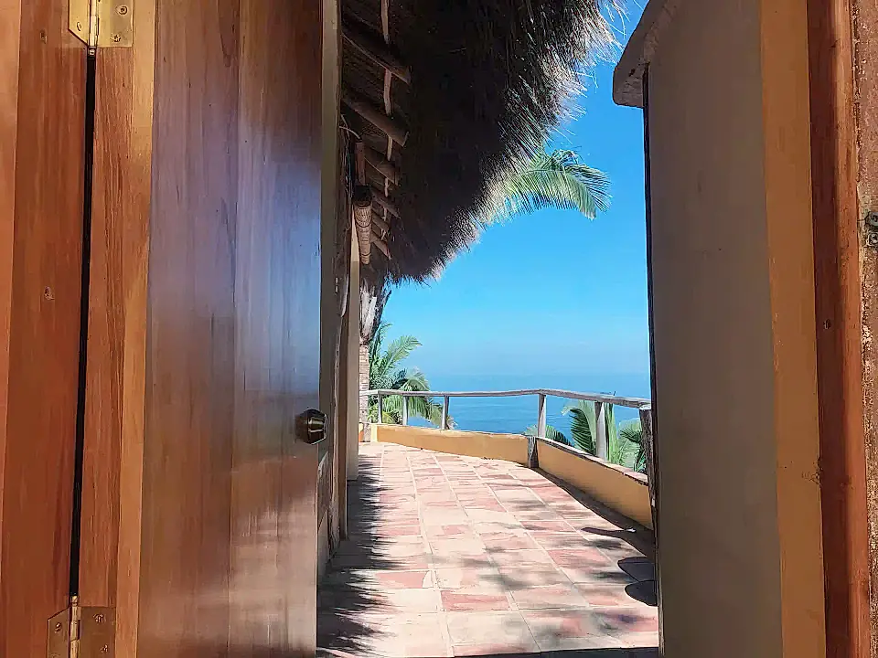 Off-Grid Beach Home for Sale and Rent in 48420 Cabo Corriente, Jalisco, Mexico