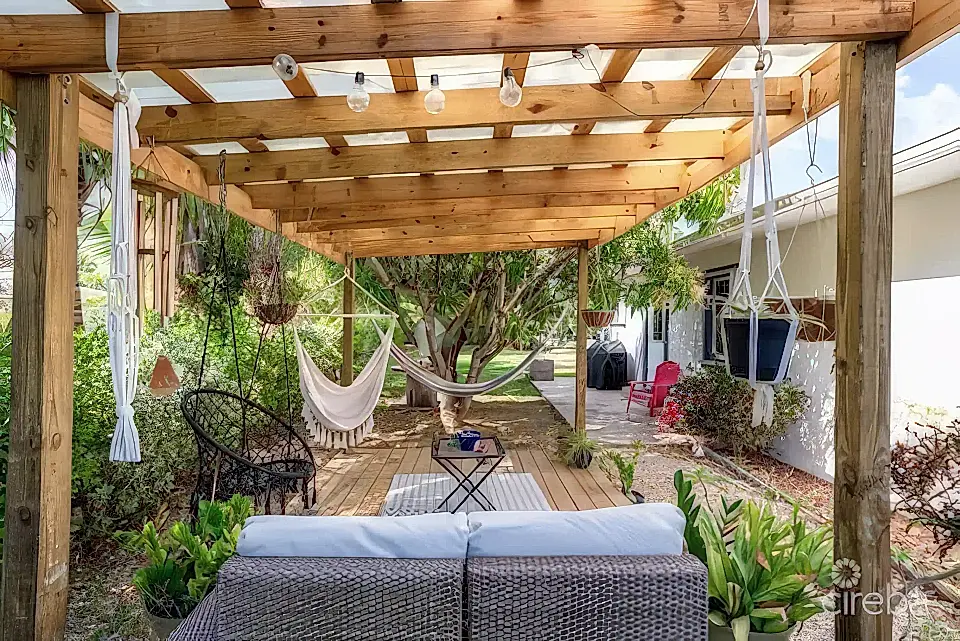 Home for Sale in George Town, Grand Cayman, Cayman Islands