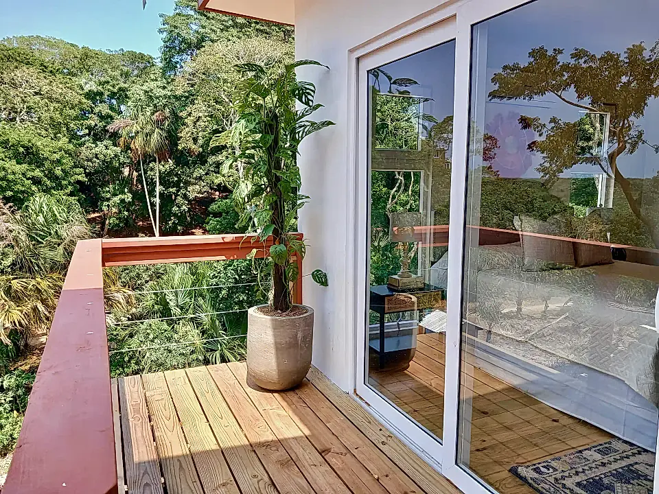 Beach House for Sale in Utila, Bay Islands, Honduras