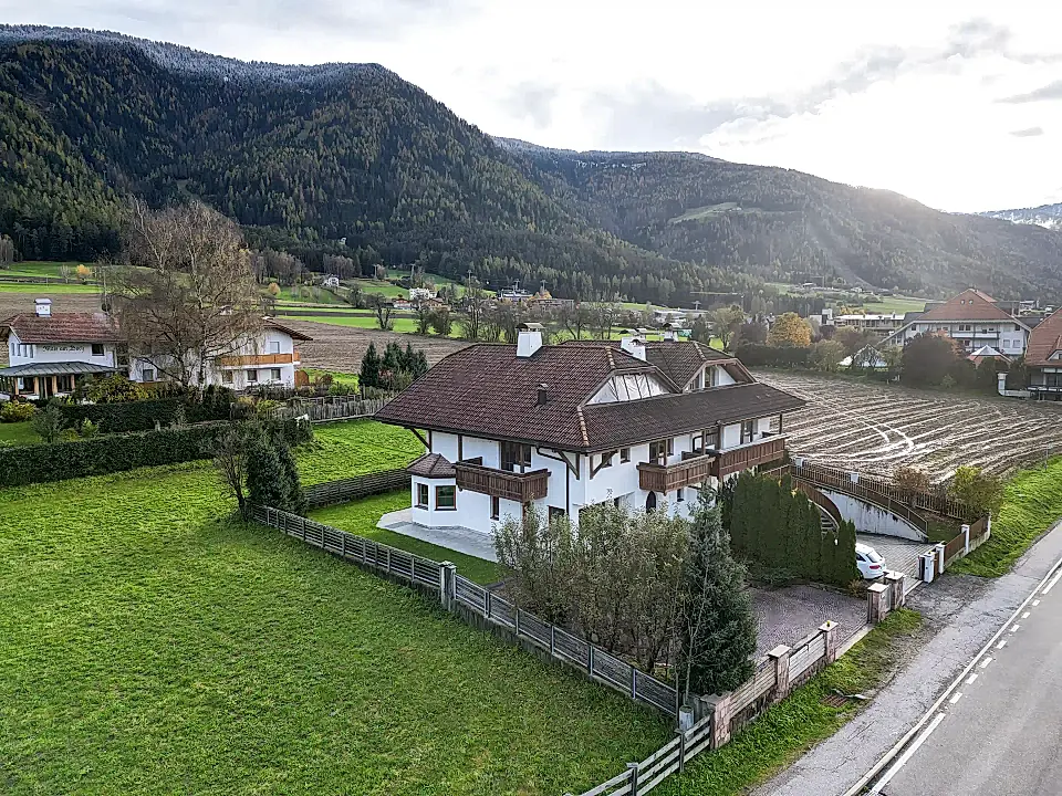Villa for Sale in Bolzano, Trentino-Alto Adige, Italy