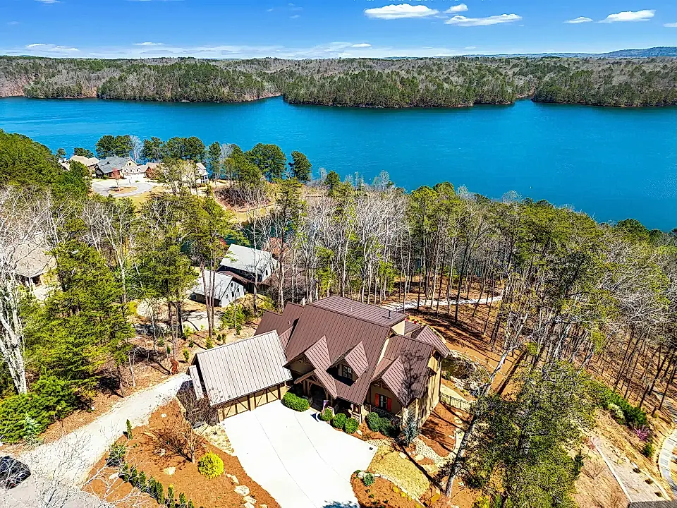 Lake Home for Sale in Cherokee County, Georgia, USA
