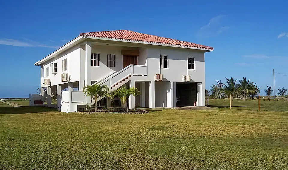 Beach House for Sale in La Ceiba, Atlantida, Honduras