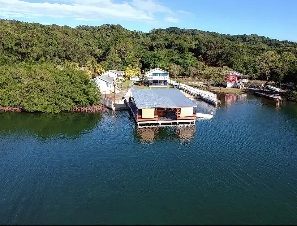 Oceanfront Estate for Sale in Roatan, Bay Islands, Honduras