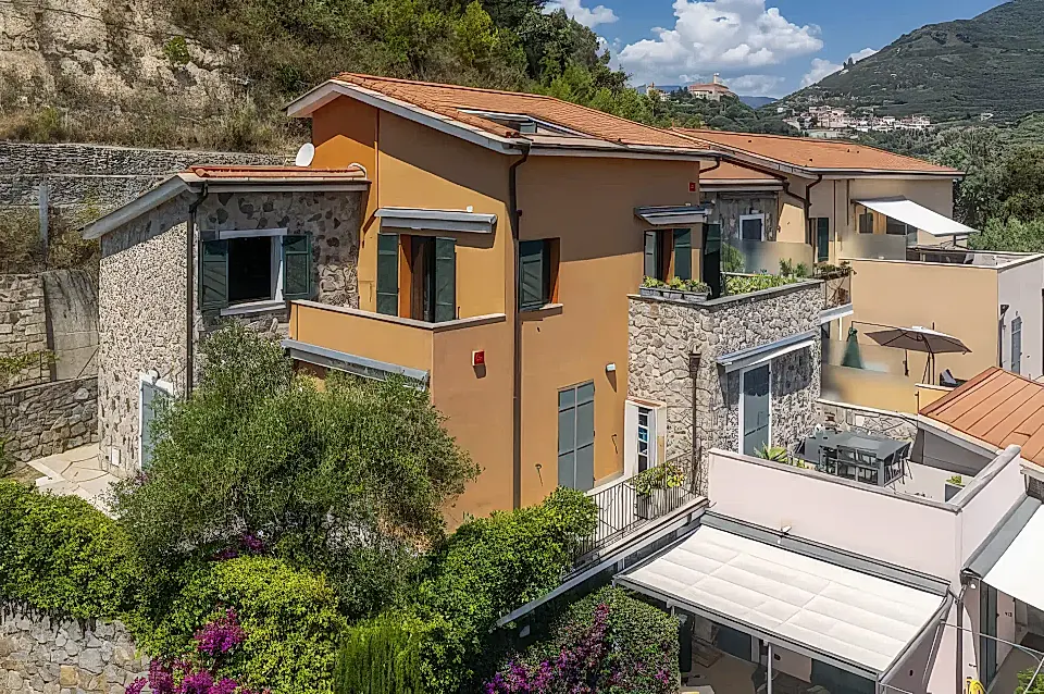 Apartment for Sale and Rent in Imperia, Liguria, Italy