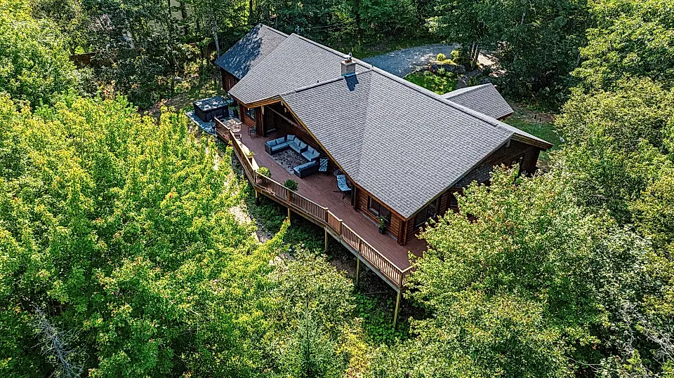Lakefront Log Bungalow for Sale in Halifax Regional Municipality, Nova Scotia, Canada