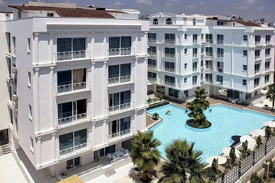 1 Bed Apartment for Sale in Konyaalti, Antalya, Turkey