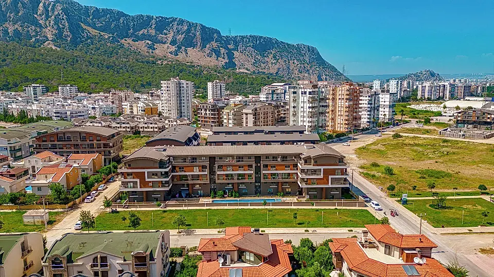 3 Bed Apartments for Sale in Konyaalti, Antalya, Turkey