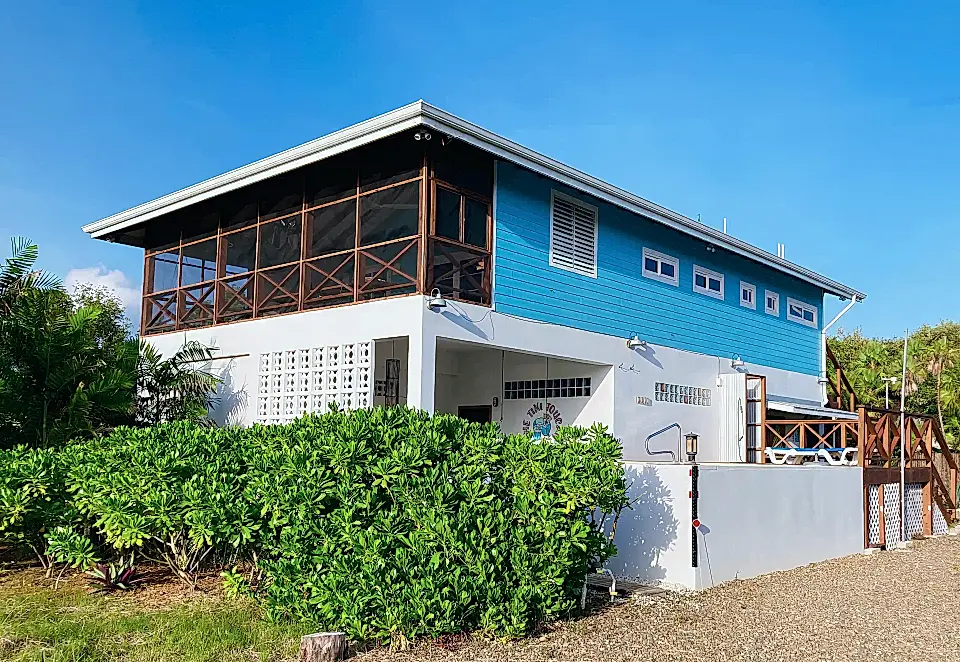 Beach Villa for Sale in North Placencia, Stann Creek, Belize
