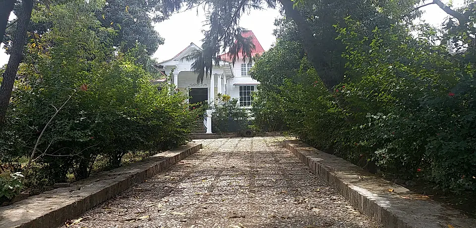 House Style Colonial for Sale in Leyogan, Ouest, Haiti