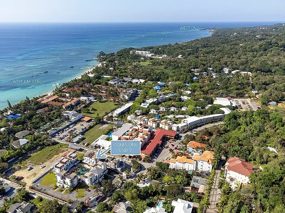 Villa for Sale in Roatan, Bay Islands, Honduras