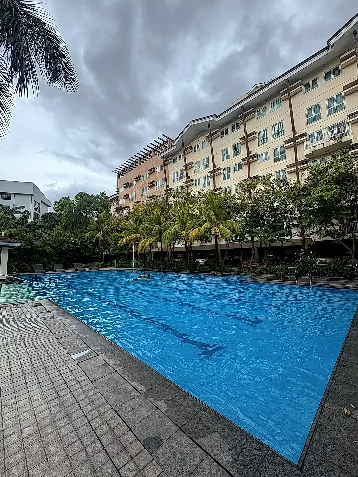Condo for Sale in Eastern Manila, Metro Manila, Philippines