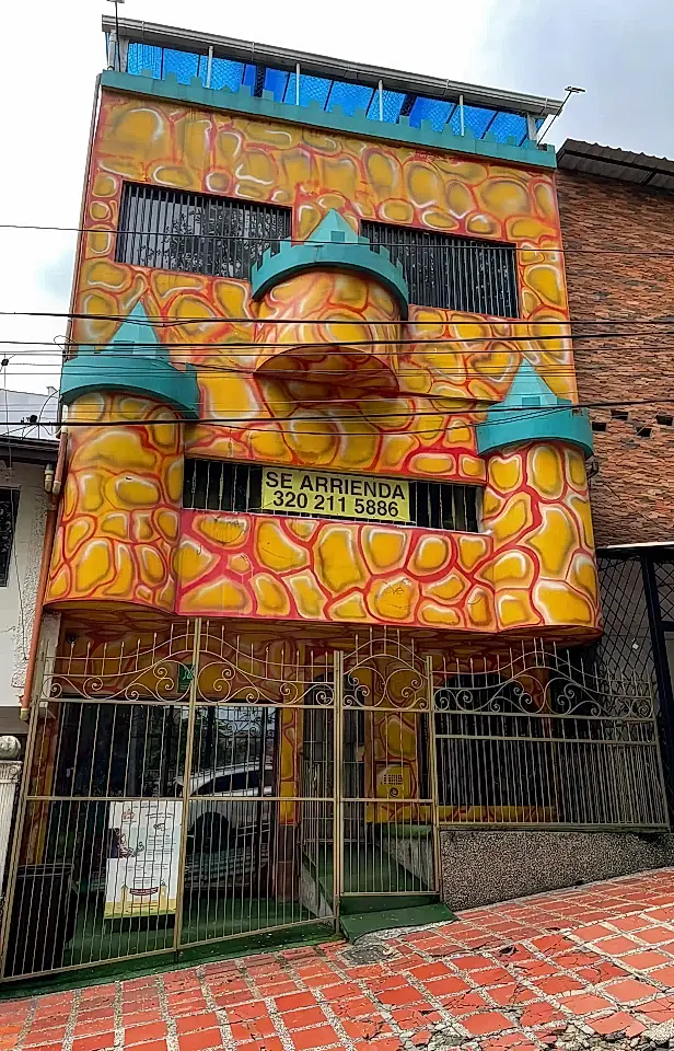 Multi-Use Property for Sale and Rent in Medellin, Antioquia, Colombia