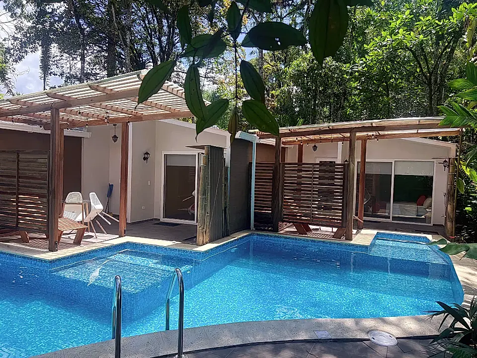 Tropical Lodge for Sale in San Miguel De Los Bancos, Pichincha, Ecuador