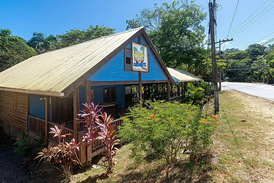 Restaurant for Sale in Roatan, Bay Islands, Honduras