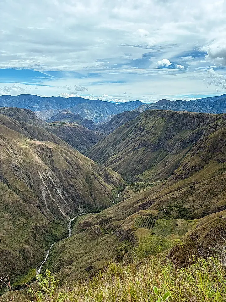Mountain Villa for Sale in Chachaguei, Narino, Colombia