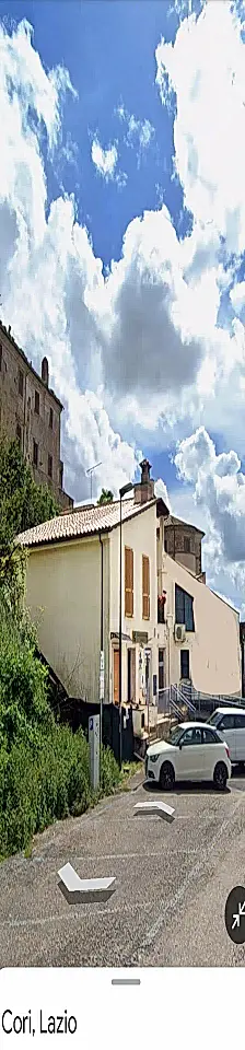 Building for Sale in Latina, Lazio, Italy