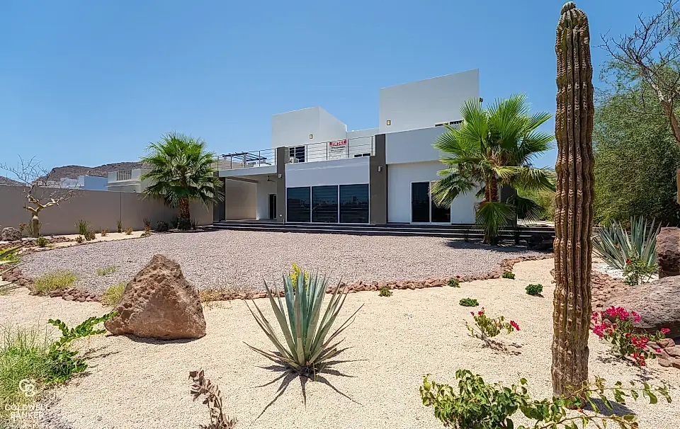 Luxury Mansion for Sale in La Paz, Baja California Sur, Mexico