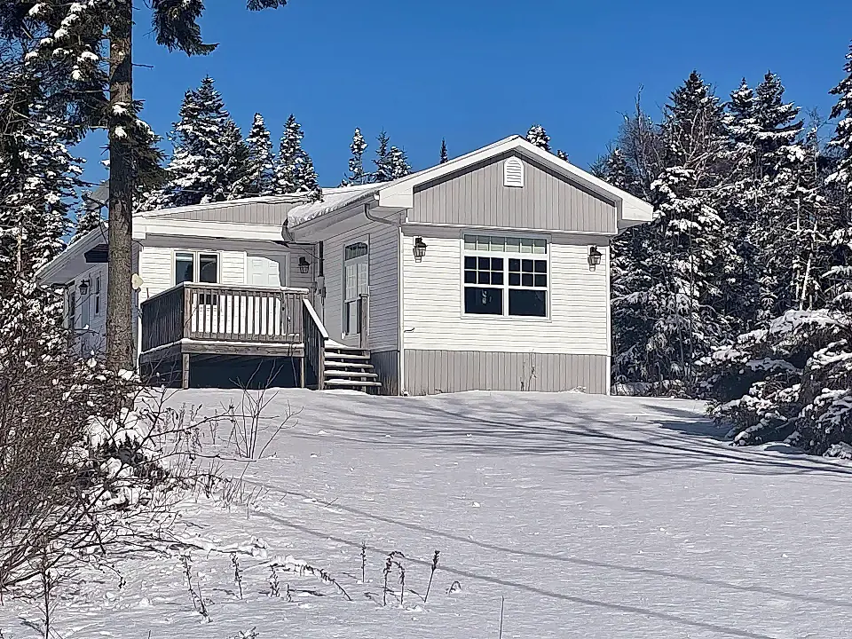 River Cabin/Cottage for Sale in Kent County, New Brunswick, Canada