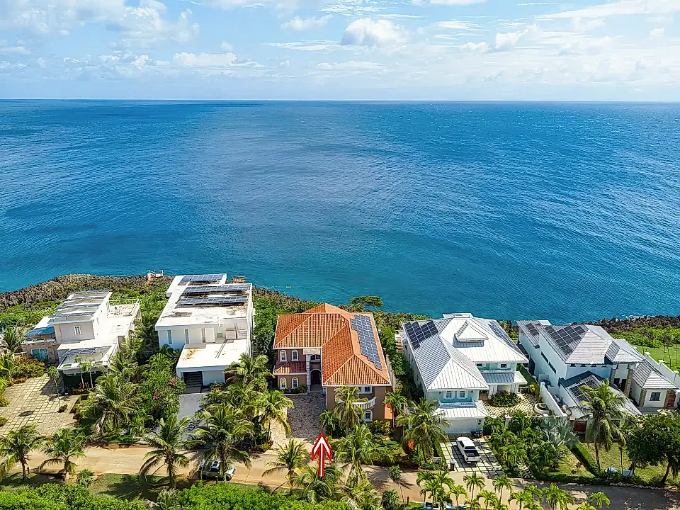 Home for Sale in Roatan, Bay Islands, Honduras