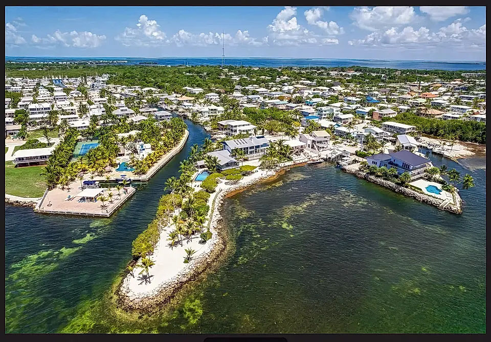 House and Guest House for Rent in Monroe County, Florida, USA