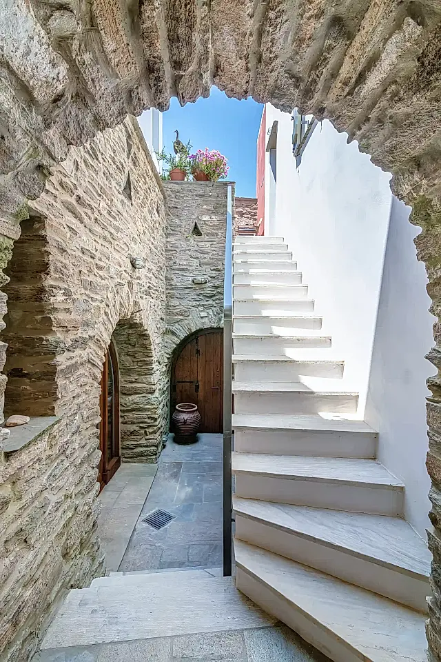 Stone Manor House for Sale in Kykladon, South Aegean, Greece