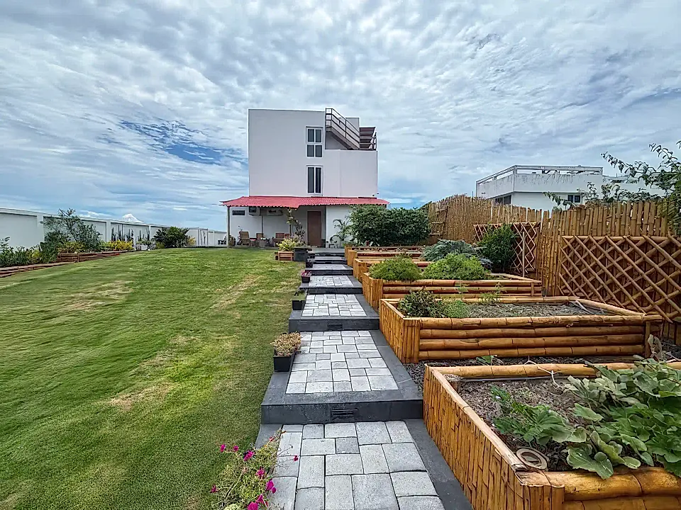 Beach House for Sale in Portoviejo, Manabi, Ecuador