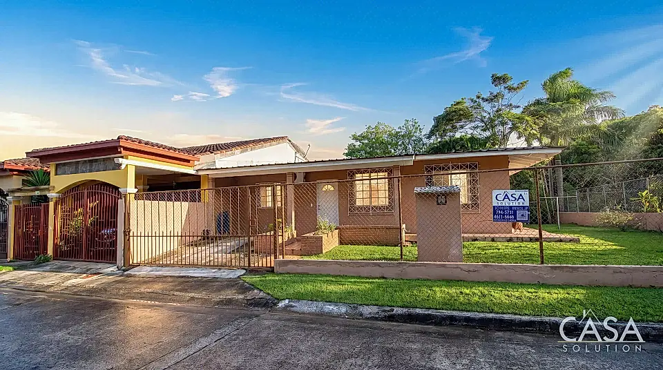 Home for Sale in Panama City, Panama
