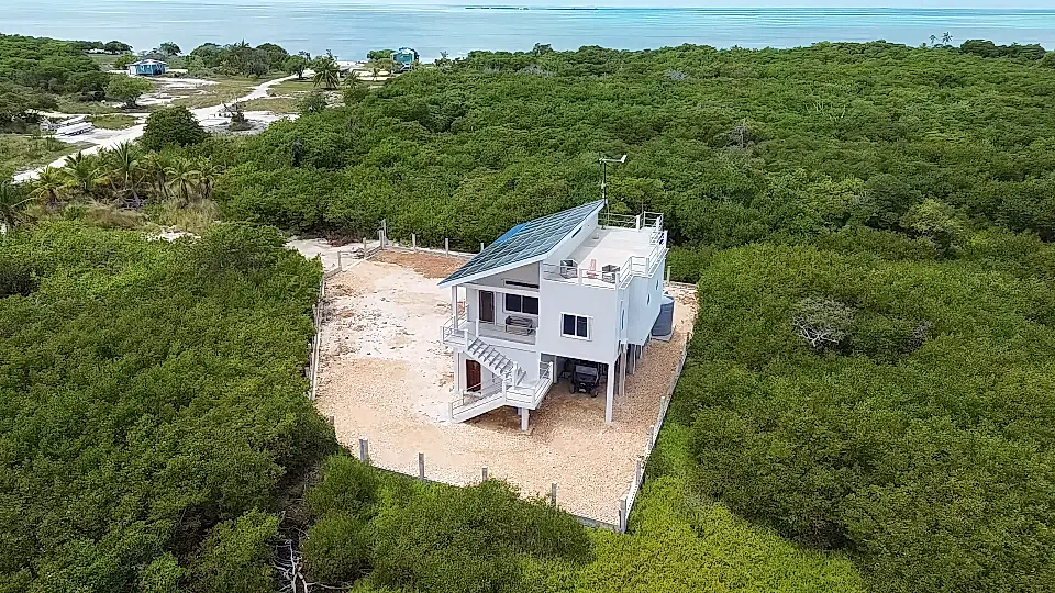 Beach Home for Sale in Caye Caulker Island, Belize