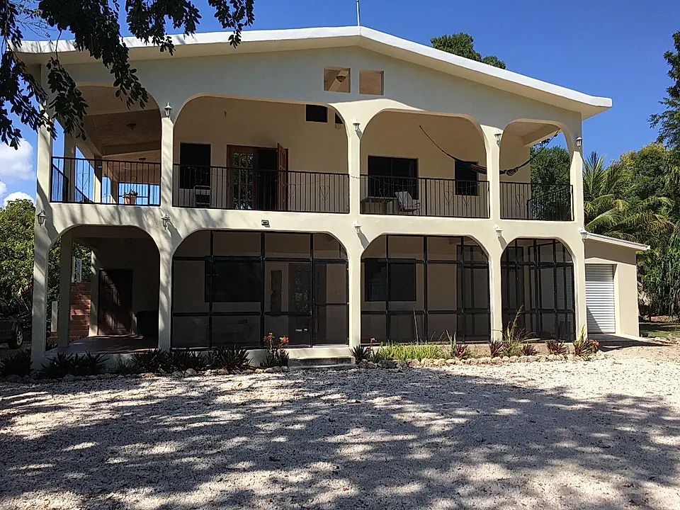 2 Bedroom Furnished Unit for Rent in Corozal, Belize