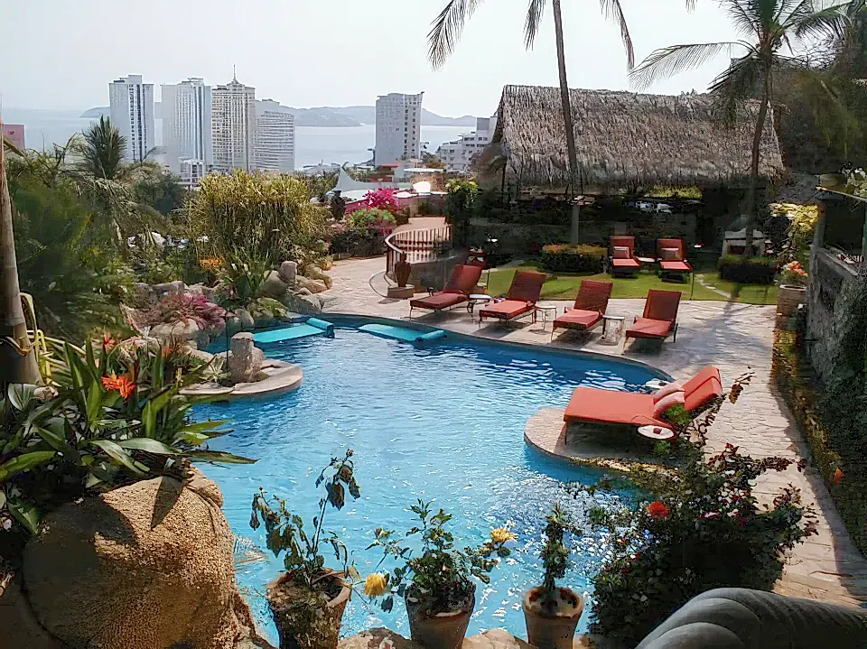 Luxury Unique Mansion for Rent in Acapulco, Mexico