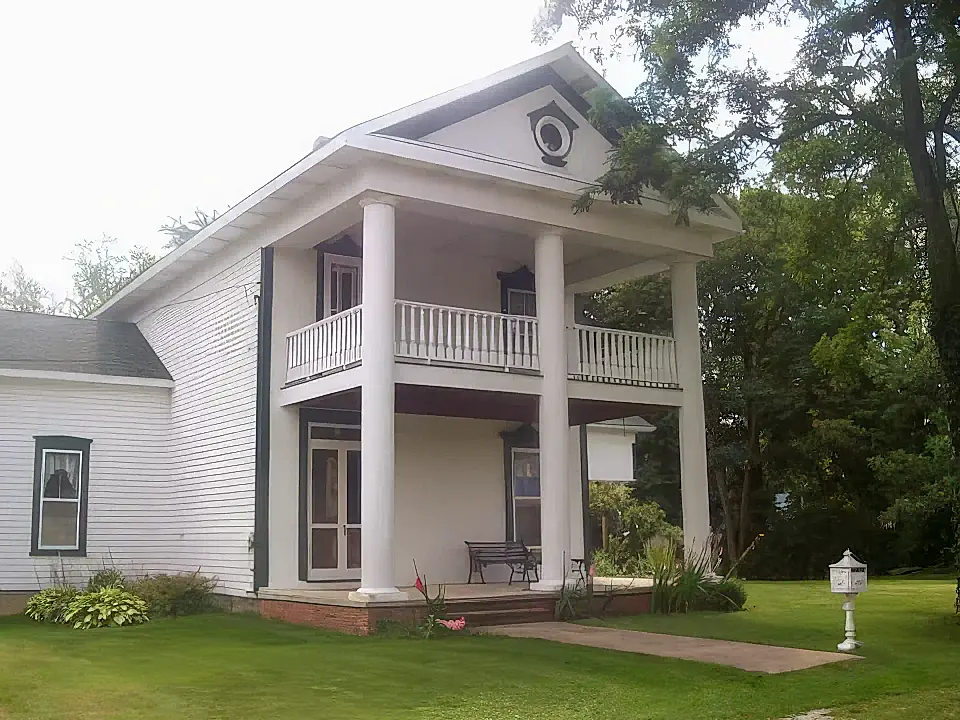 Historical Home B&B for Sale in Jefferson, Ohio, USA